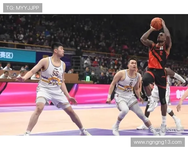 北控男篮与浙江广厦今晚巅峰对决现场直播